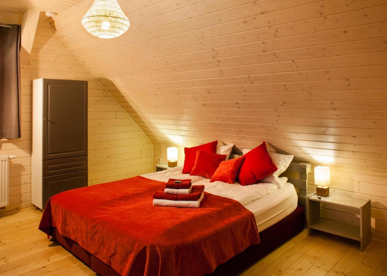 Sirvis Apartamenty Plaska Extérieur photo
